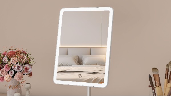 浴室镜质量分辨指南